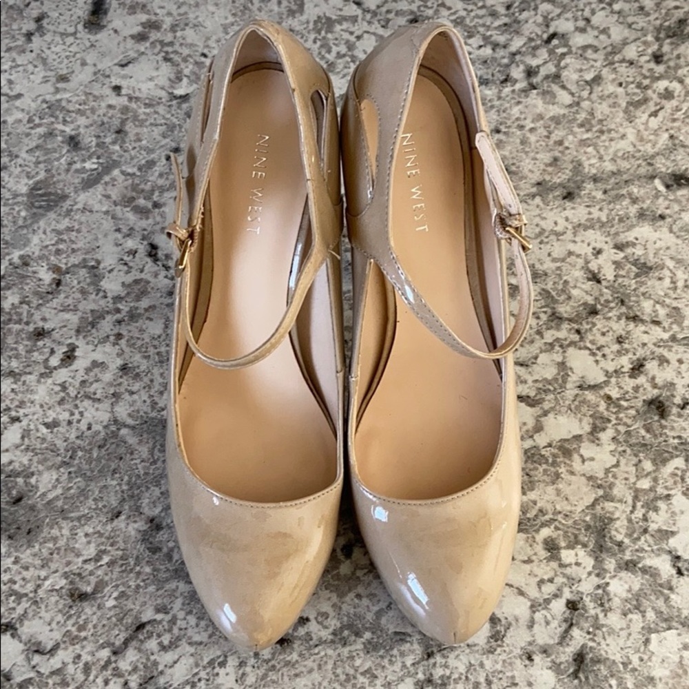 Nine West nude heels